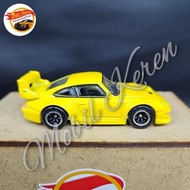 Diecast Hot Wheels Loose Smooth 2 pack Porsche 993 GT2 yellow rubber tires