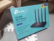 [全新未開封] TP-LINK Archer C6U AC1200 router  5 GHz 傳輸速度達到 850 Mbps+