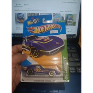 Hot wheels 69 corvette treasure hunt diecast
