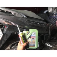 Liqui 5w30 Scooter Oil + Motul Laptop Oil