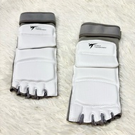 WTF Socks Hajun Authentic 1 Taekwondo Foot Support Kick Sports Fitness MMA Gloves Open Toe Uniform