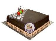 kue ulang tahun &amp; hantaran brownies coklat siram