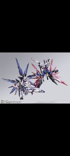 METAL BUILD FESTIVAL 2024 命運高達 + 突擊自由高達
$6600

#mb #命運高達 #突擊自由高達 #festival2024