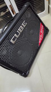Roland CUBE Street EX Battery Powered Guitar Amplifier