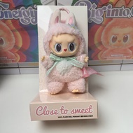 [Flash Shipping][ จุดส่งด่วน ] ซีรีส์หวานใจ mokoko ตุ๊กตา Labubu ไวนิล จี้ห้อย labubu ทำมือ