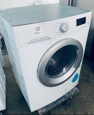 前置式 洗衣機 二合一 伊萊克斯☀️☀️EWW12746 1200轉速 九成新以上 100%正常 包送貨及安裝 // 二手洗衣機 * 電器 * 洗衣機 * 二手電器 * 家居用品 * 洗衣乾衣機 * 