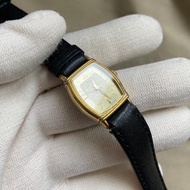 SEIKO 金色酒桶形錶殼 雙質地錶盤 古董錶