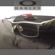 SALE !!! Kacamata Frame Pria Titanium Carbon Oakley (OX8199-S52)