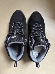 Columbia Waterproof 防水登山鞋 女款