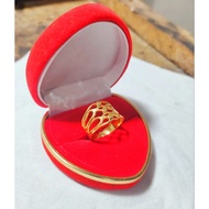 ANTI-FADE BRASS COIN RING