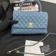Chanel Coco Handel medium Size