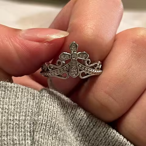 One Piece Exquisite Cross Wave Opening Inlaid Fashion Zircon Copper Silver Colour Ring Woman Party D