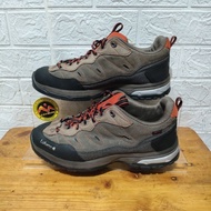 Second hand LAFUMA outdoor shoes