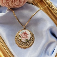 雕花鏤空古典瓷玫瑰項鍊/早期首飾/vintage西洋古董飾品