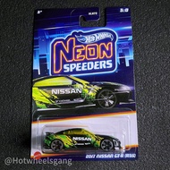 Hot Wheels Neon Speeders Nissan GTR R35 Neon Speeders Volkswagen Golf MK7 Ford Focus RS 2016 BMW M2 