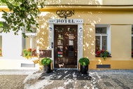 獵戶座飯店 (Hotel Orion)