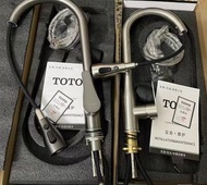 TOTO廚房冷熱旋轉抽拉水龍頭水槽龍頭全新