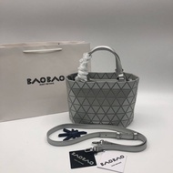 ISSEY MIYAKE diamond shoulder bag fashion portable messenger bag geometric three-dimensional crystal bag 2021 new