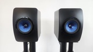 KEF LS50 Wireless 1 Speakers with stands