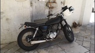 YAMAHA SR400