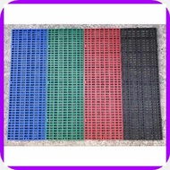 PlasticFL.Matting<Gf*Plasti:sq%Matting_N$DogK$MattingW$1ftM$xC$3ft
