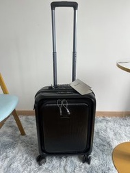 New： Rock 20 inch luggage for handcarry ； Rock 20 吋行李箱 55 x 40 x 22cm