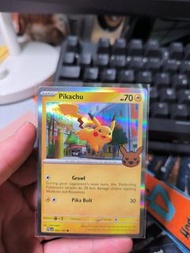 寵物小精靈卡 Pikachu 閃卡 美版英文版比卡超萬聖節限定閃卡