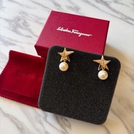 Ferragamo Gold Star Earrings with Pearls 珍珠耳環