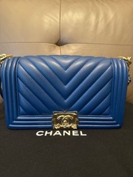 Chanel boy 25