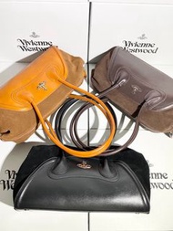 Vivienne Westwood 西太后 臘腸狗包 腋下包