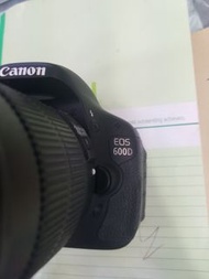 canon eos 600D