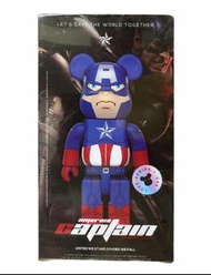 超夯Captain America美國隊長造型Bearbrick暴力熊手腳頭部可活動KAWS積木熊 Kubrick Bear庫柏力克熊公仔29cm耐摔搪膠材質裝飾品小擺件