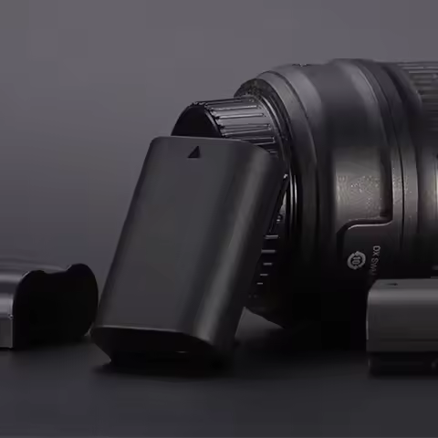 PURFIELD 2600mAh 7.2V LP-E6 LP E6 E6N Battery + LED Dual Charger For Canon EOS 5DS R 5D Mark II 5D M