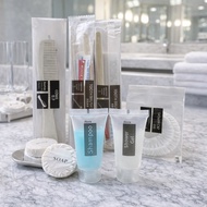 Disposable Hotel Toiletries Travel Set Toothbrush Slippers Shower Cap Soap 一次性酒店洗漱用品独立包装