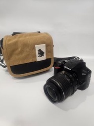 Nikon D3500 DSLR Camera 單鏡反光相機 with AF-S 18-55mm lens & Camera Bag