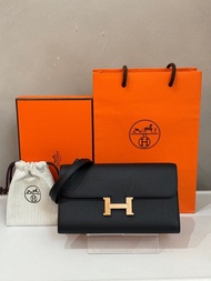 Hermes Constance to go
