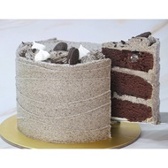 Cookies & Cream Cake