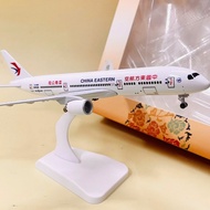 China Eastern Airlines aircraft model (China Eastern Airlines) Scale 1:400 boeing b787 High Quality 