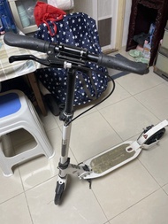 成人滑板車