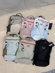 🤩必備後背包🤩 始祖鳥輕量防潑水機能雙肩後背包 Arc'teryx Heliad 15 Backpack|多色齊全|15L大容量|耐磨抗撕裂|通勤登山兩用|