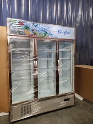 3 door upright display chiller