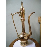 Teko Aladdin tembaga jumbo untuk hiasan