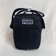 PUMA 彪馬 流行潮牌 隨身小側背包 簡單實用 帥氣大方07913501黑色$680