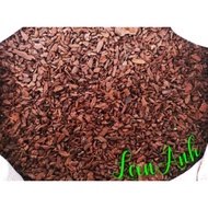 Bean Seed Shredded Pine Bark 1kg Bag