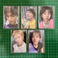CORTIS - Color Outside The Lines Photocard PC STUDIO CHOOM (Weverse Album Ver.)