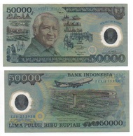 UANG KUNO lama jadul soeharto 50 ribu polymer No. Seri (ZZX---950)