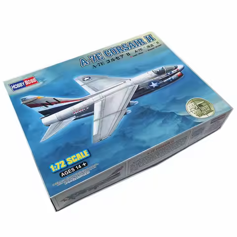 HOBBY BOSS 87204 1/72 Static Model A-7E Corsair II Fighter Assembly Model Building Kits For Hobby DI