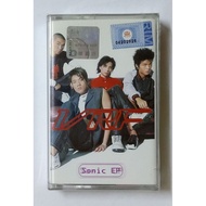VRF Sonic EP 余啟邦 李安 丁子高 梁世豪 华纳唱片 全新未开封马来西亚绝版卡带磁带 Malaysia Cassette Brand New.(513)