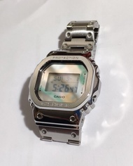 最佳改裝銀色鏡面 Casio G Shock GMW-B5000-D-1 **狀態良好並送全新電池** gshock gmwb5000 gmw-b5000 gmw-b5000d 銀 鋼