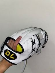 DL 成人棒球手套全牛皮x6系列超軟牛皮C級牛（11.75）